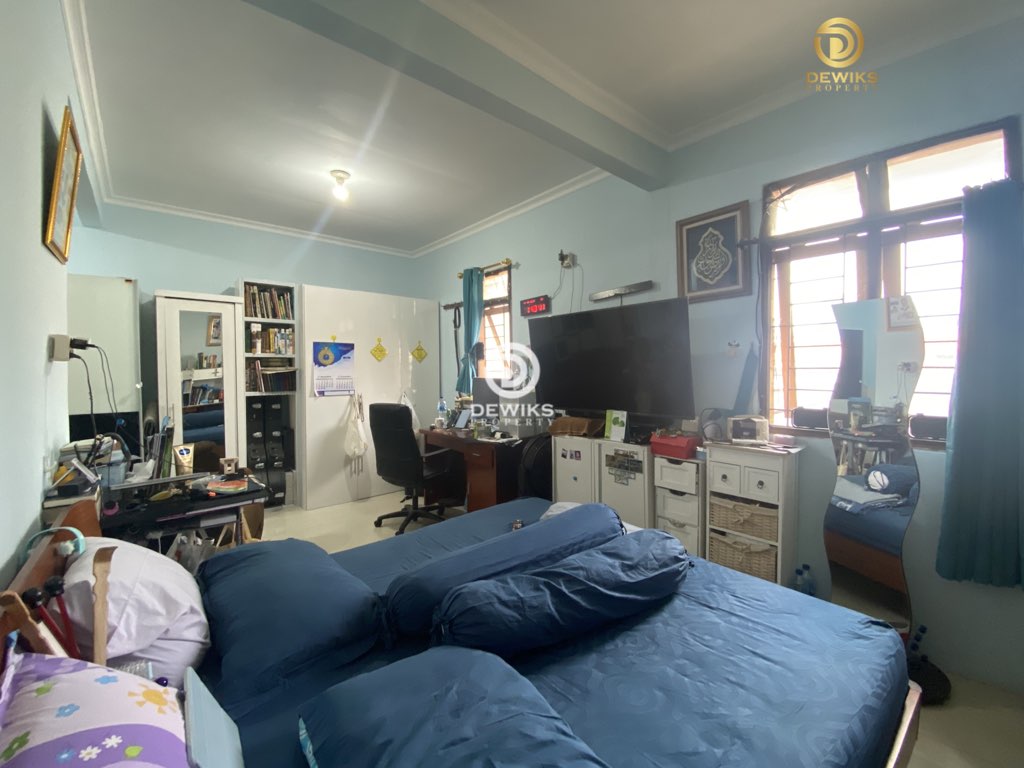 Rumah Super Strategis Pengadegan Pancoran Jakarta Selatan