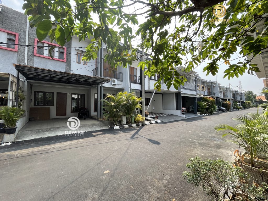 Rumah Dijual Cepat di Cluster Taman Jatimakmur Indah Bekasi