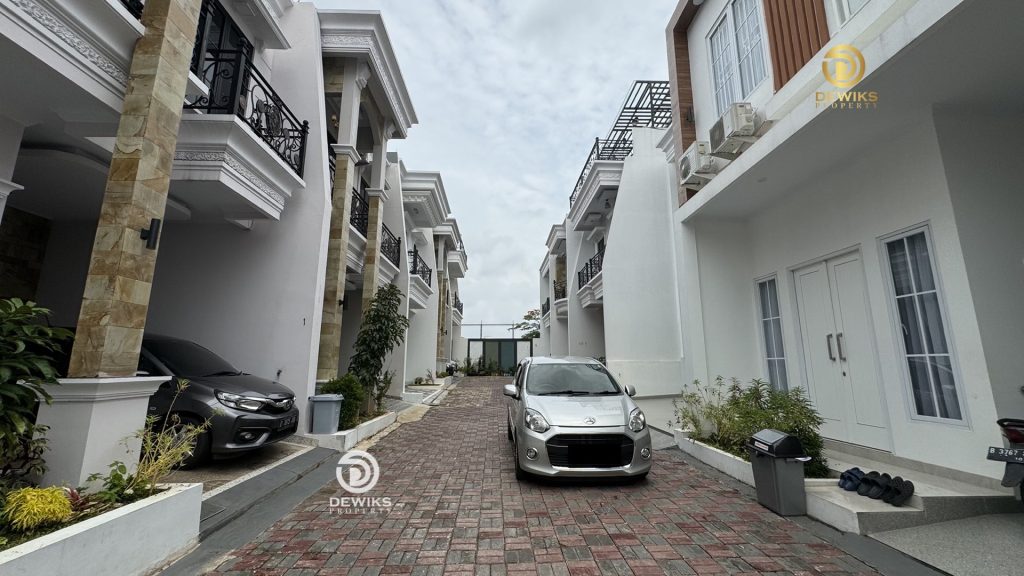 Rumah Di Cilandak KKO Ragunan Jakarta Selatan Bisa KPR