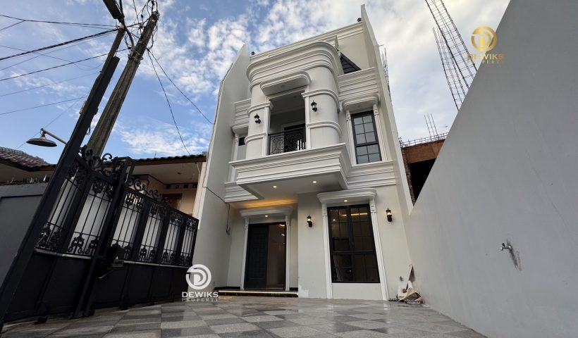 Jual Rumah di Jagakarsa Jakarta Selatan Free Electric Gate