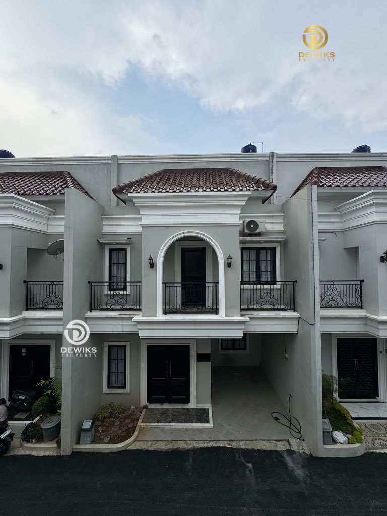 Rumah di Jagakarsa Jakarta Selatan Bangunan 2 Lantai + Rooftop