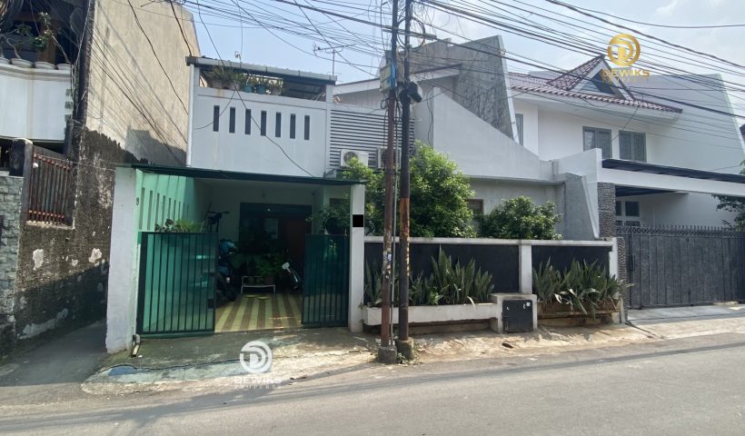 Jual Rumah di Pengadegan Jakarta Selatan Lt 108m2