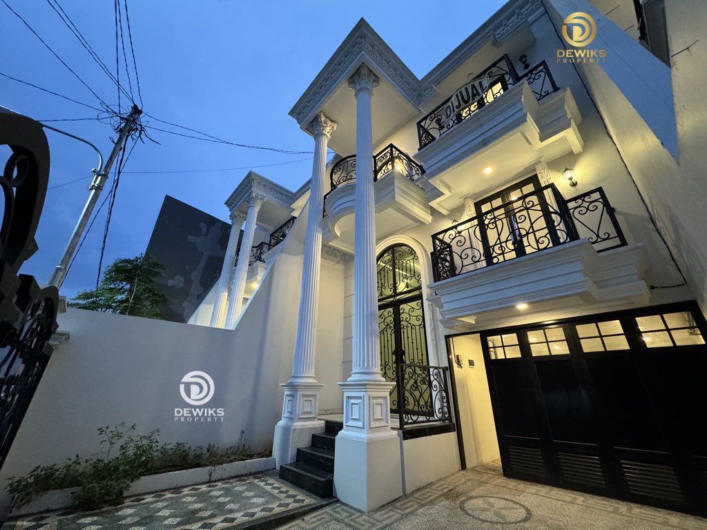 Rumah Classic Private Pool di Jagakarsa Jakarta Selatan siap huni