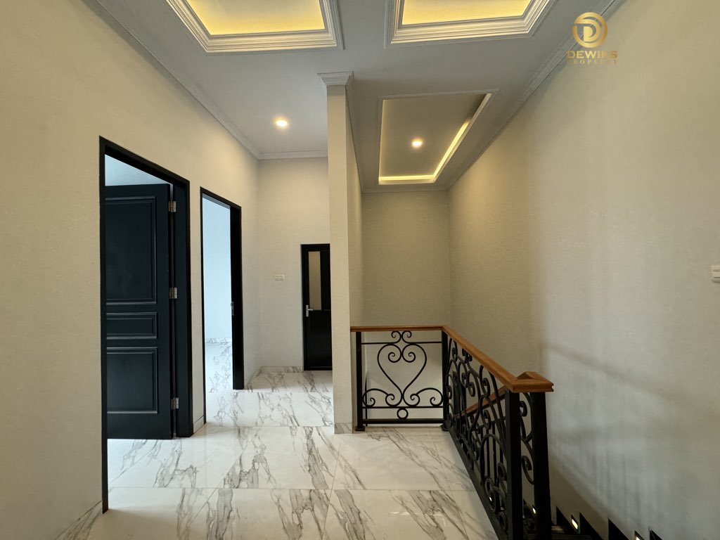 rumah privat pool di jagakarsa jl melinjo