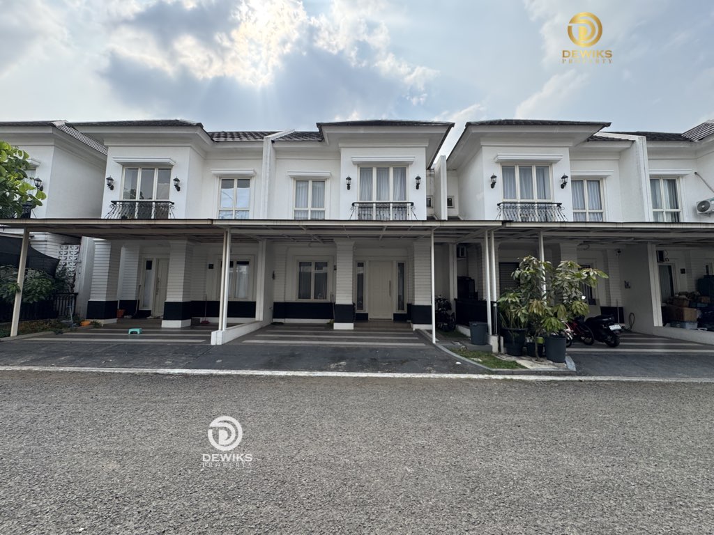 Dijual Rumah Furnished di Grand Wisata