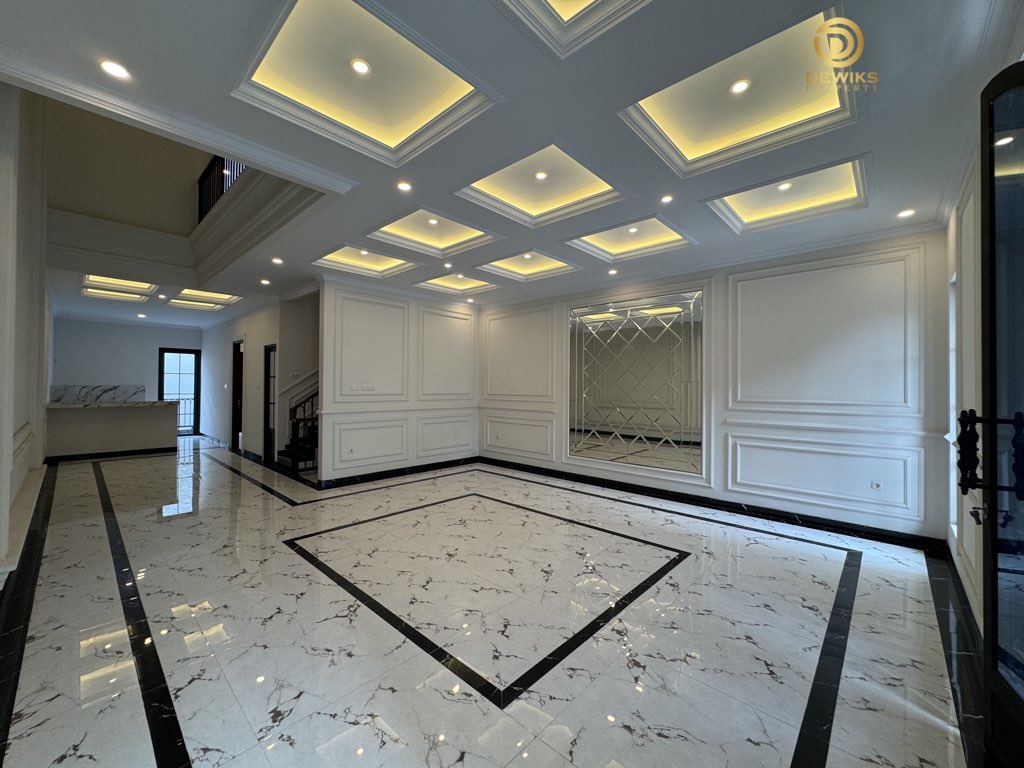 Rumah Privat Pool di Jagakarsa Jakarta Selatan Siap Huni