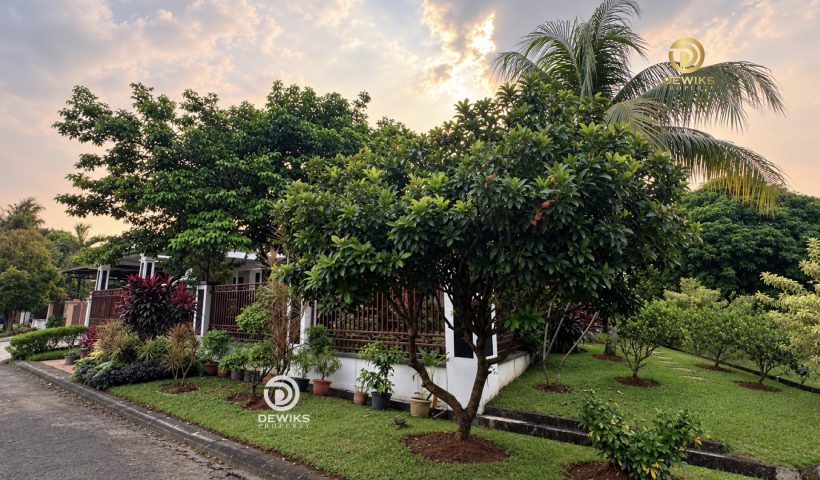 Rumah di Kemang Telaga Kahuripan Parung Bogor Luas 400m²