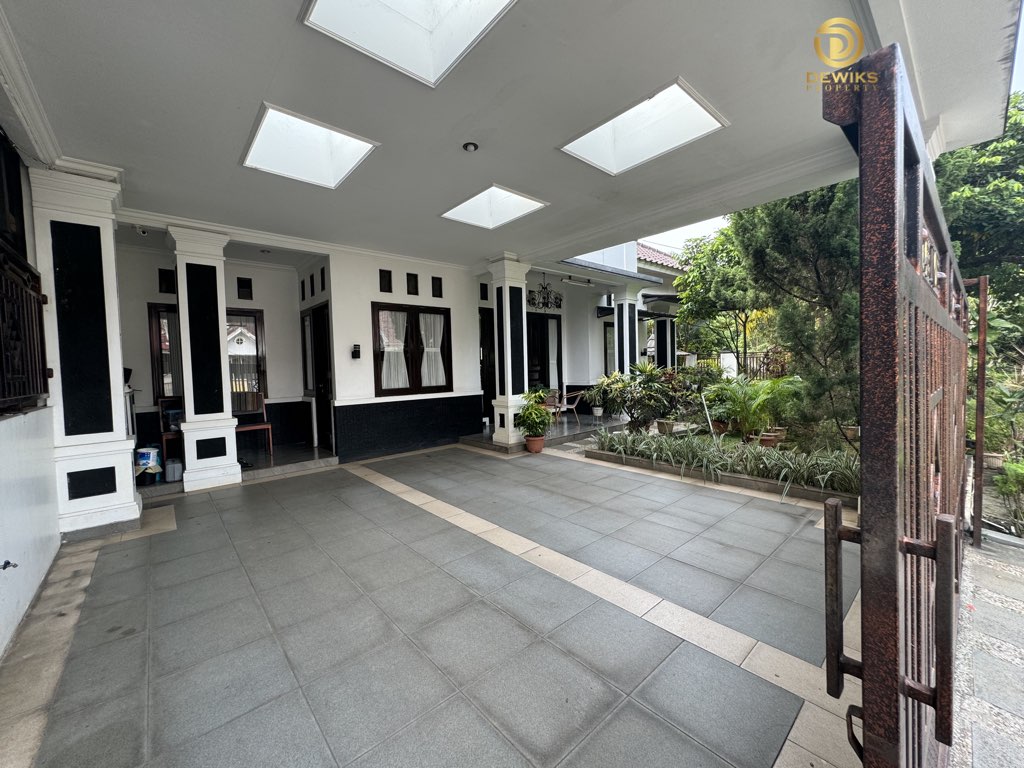 Rumah di Telaga Kahuripan Parung Bogor harga Murah