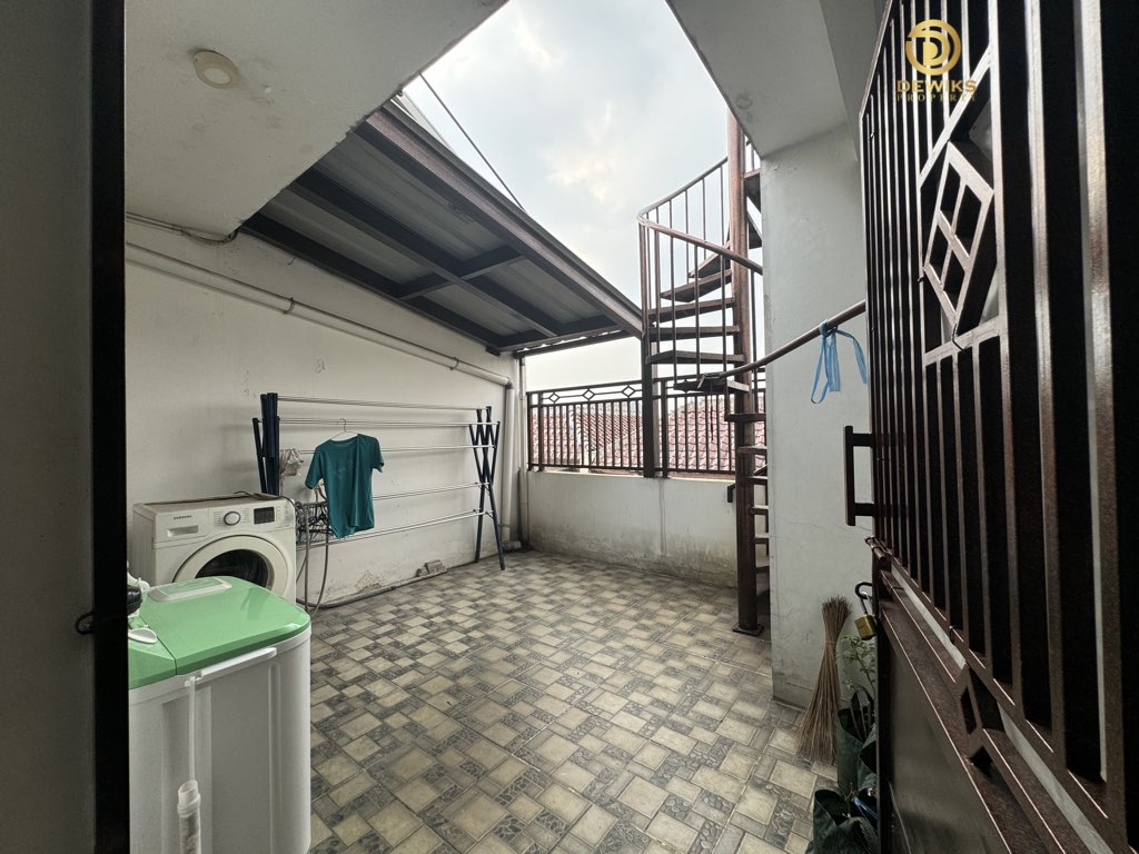 Rumah di Telaga Kahuripan Parung Bogor harga Murah