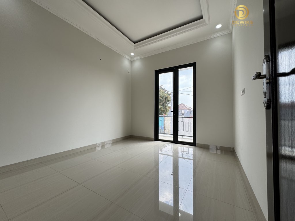 rumah di jatikramat bekasi jl dr ratna