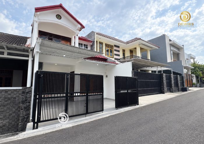Rumah Asri Pondok Bambu Jakarta - 15 menit ke Kereta Cepat Halim
