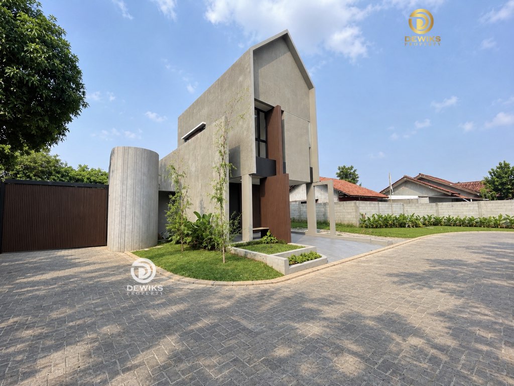 Rumah Skandinavia Jagakarsa Cuma 50m dari Jl Raya Free Biaya