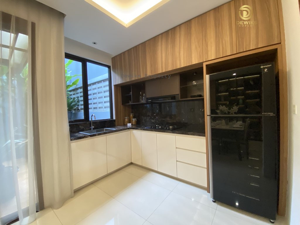 dijual rumah di lubang buaya cipayung jakarta timur