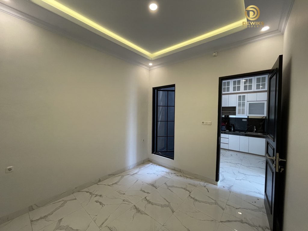 rumah classic di puri jagakarsa jakarta selatan