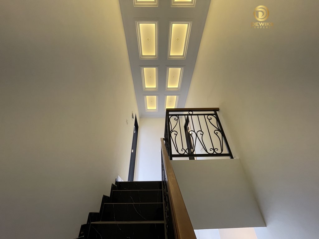 rumah classic di puri jagakarsa jakarta selatan