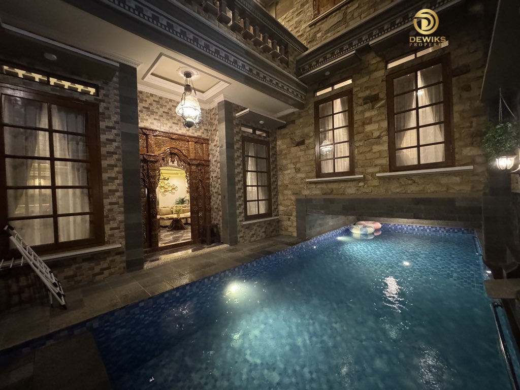 rumah mewah fully furnished di kemang telaga kahuripan parung bogor