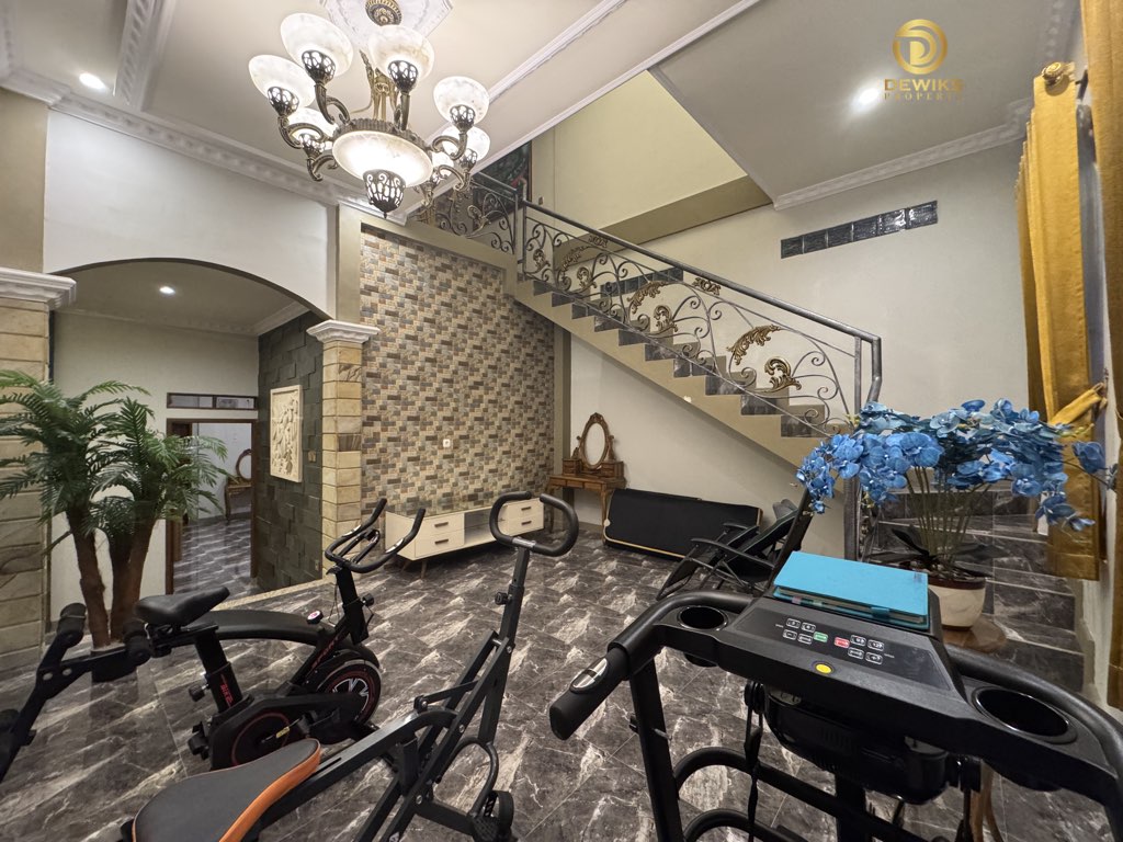 rumah mewah fully furnished di kemang telaga kahuripan parung bogor