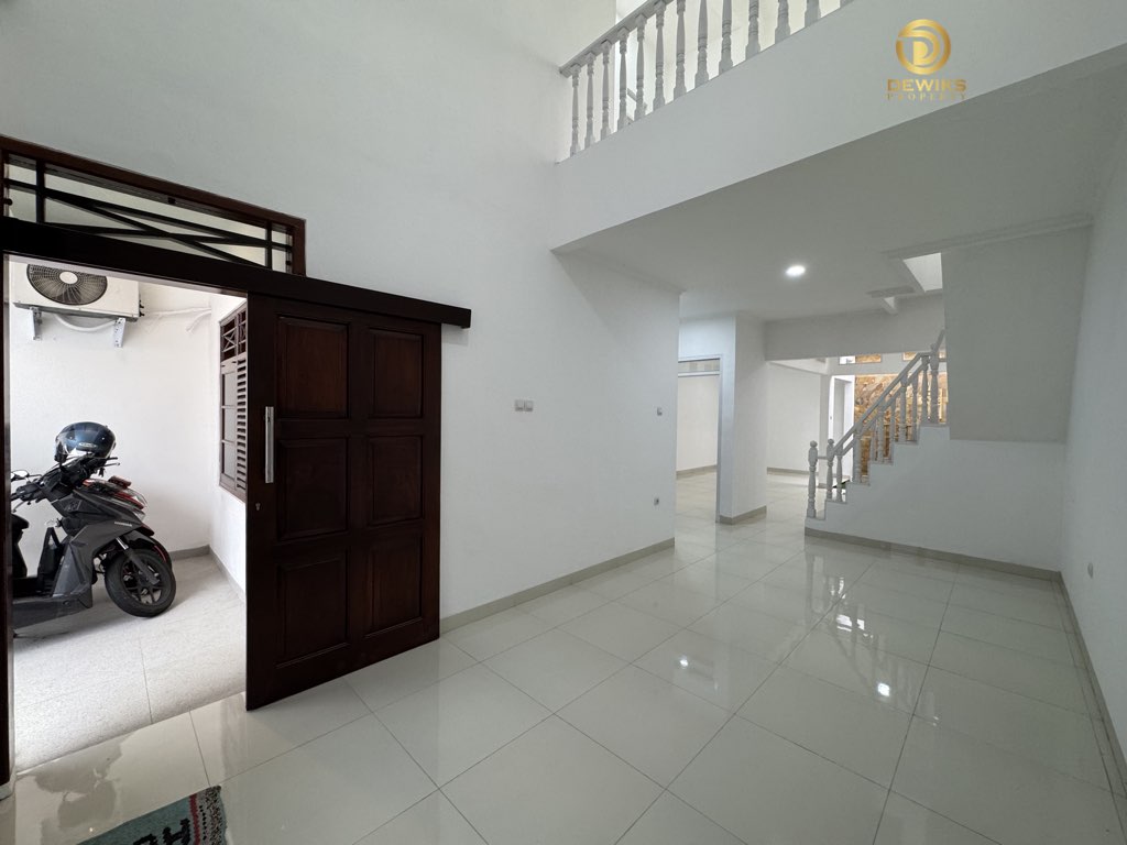 rumah second di ponfok bambu duren sawit jakarta timur